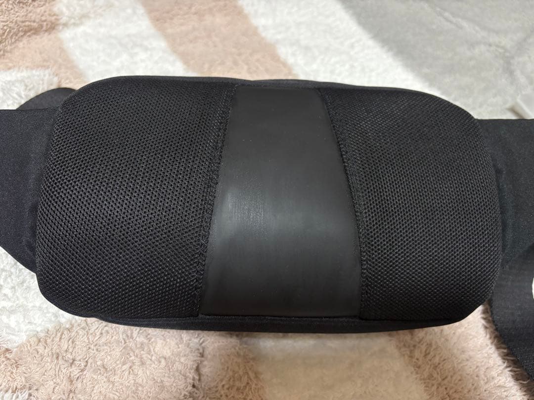 POMULU ポムル ヒップシート ショルダーバッグ スリング ブラック 黒