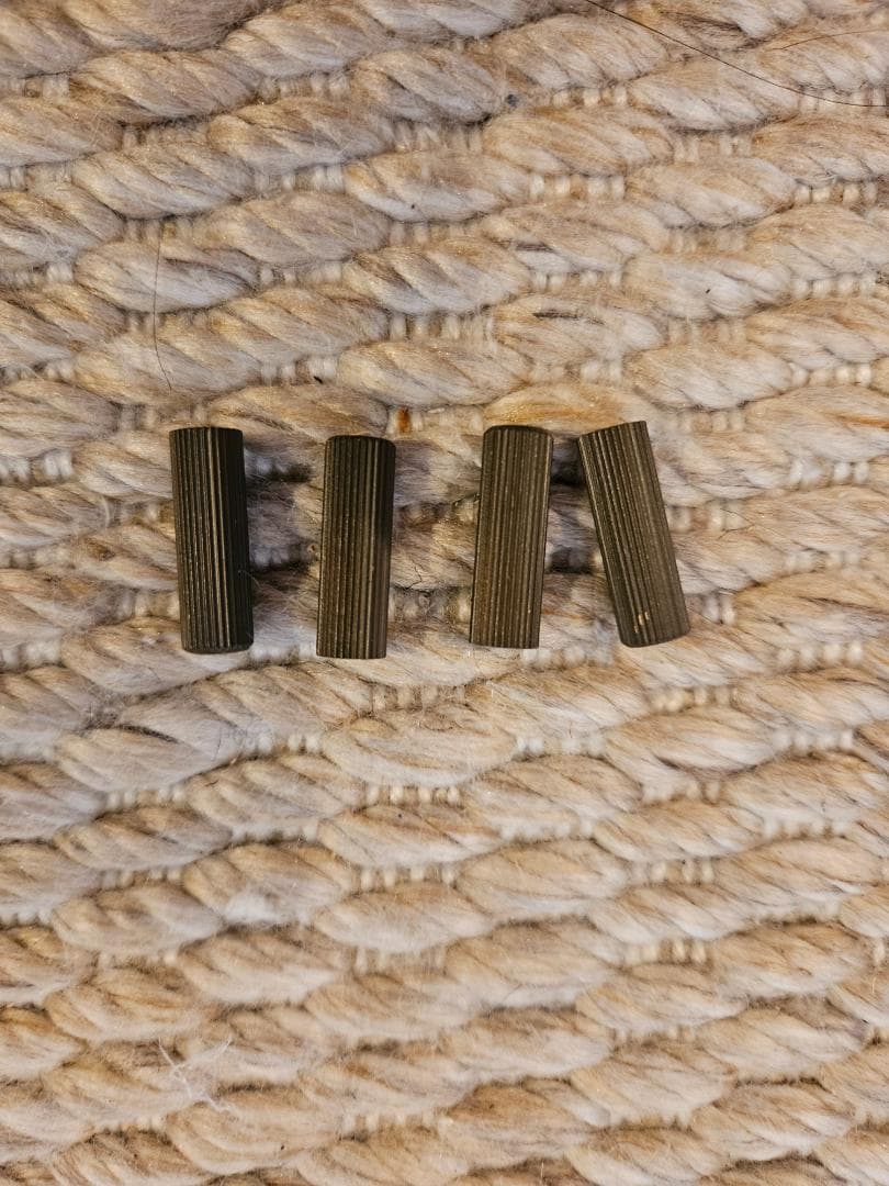 美品　インターフォルム ペンダントライト マルヴェル５LED電球付き