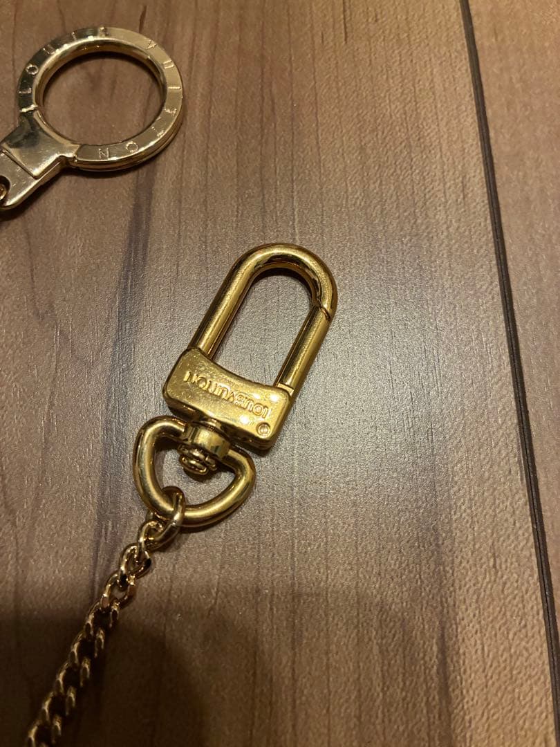 LOUIS VUITTON シェンヌ アノクレ M58021 ウォレットチェーン