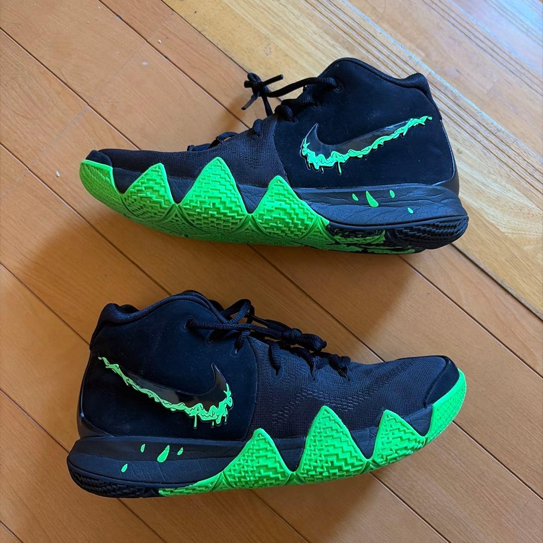 Nike Kyrie 4 EPブラック/グリーン バスケットボールシューズ