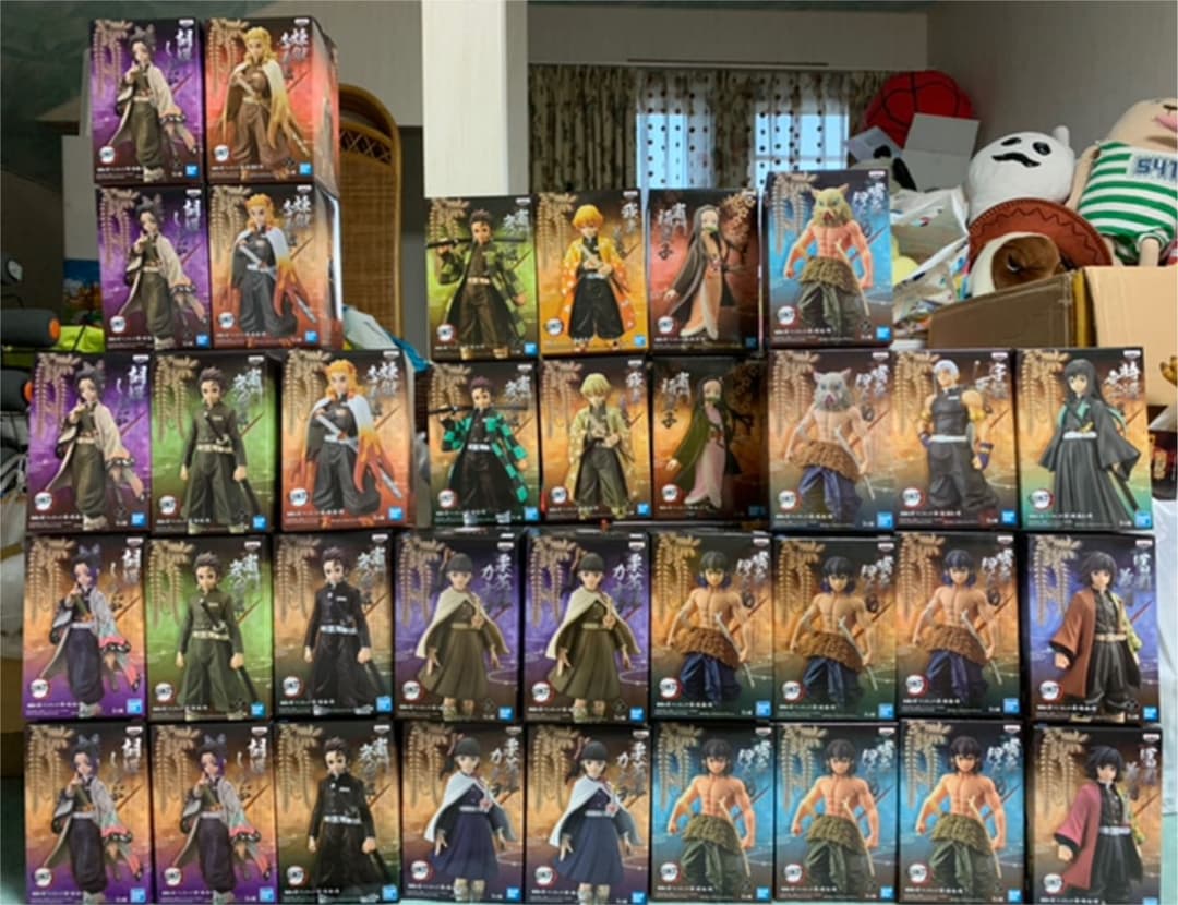 鬼滅の刃  フルコンプ +鬼 全国内正規品 フィギュア 全新品