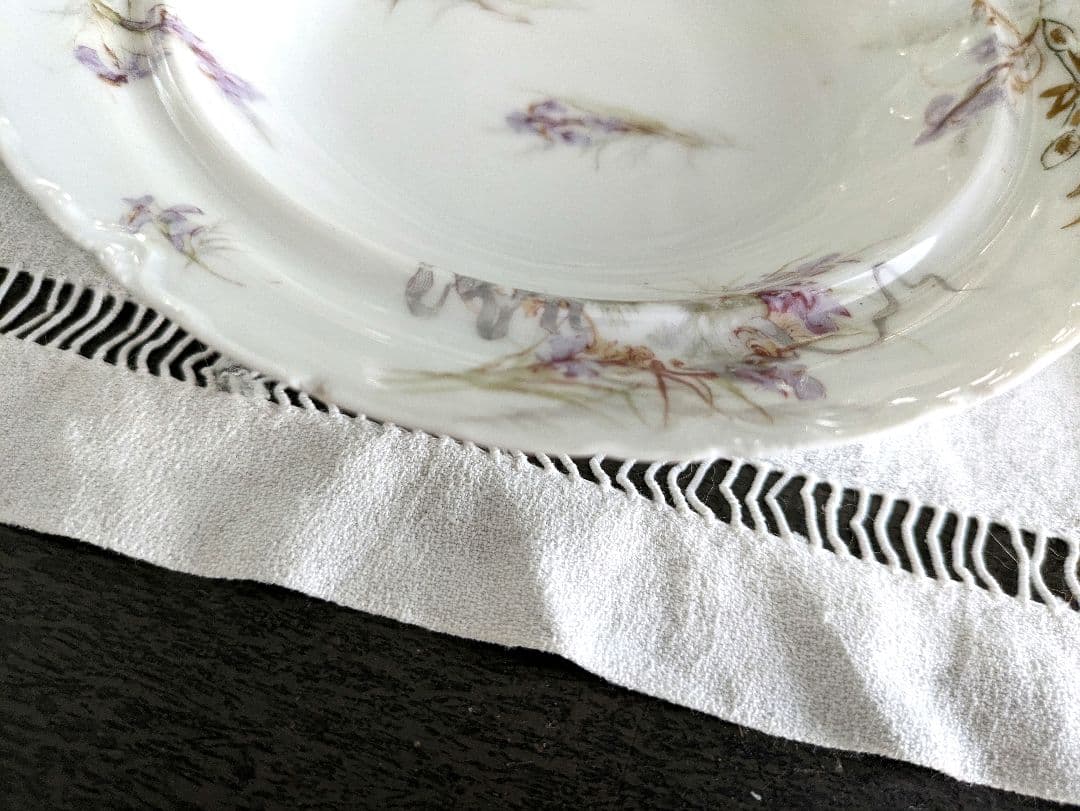 アンティーク アビランド　リモージュ　 蓋付きバターディッシュ