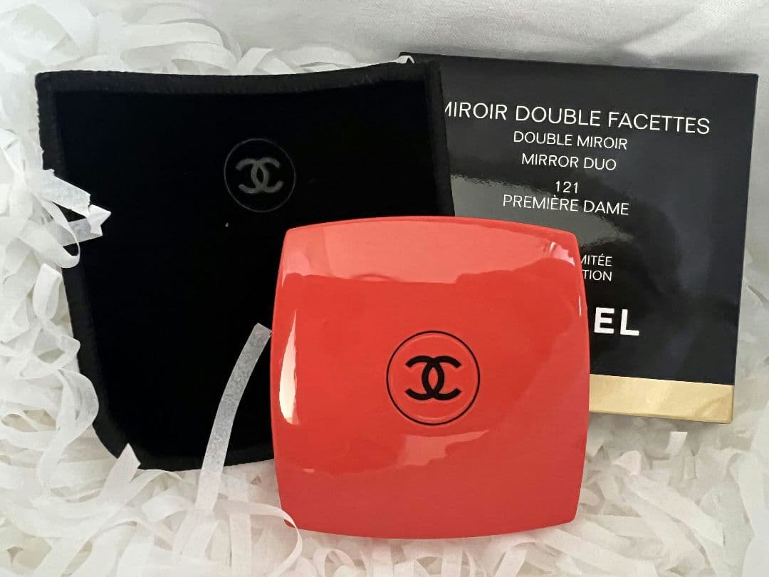 CHANEL ミロワール ドゥーブル ファセット 121 プルミエール ダム