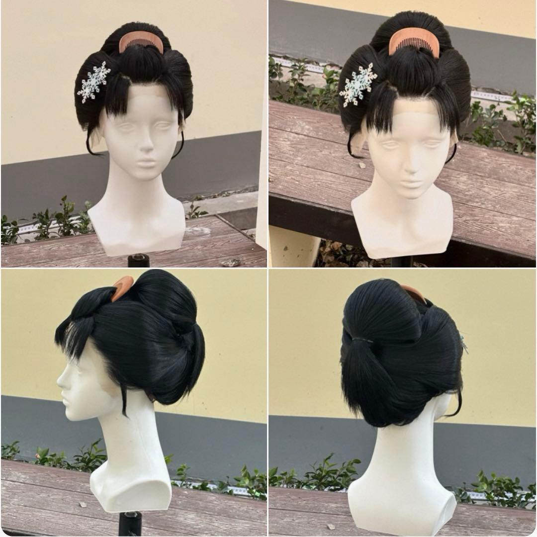 は*む様 鬼滅の刃　恋雪　コスプレウイッグ　セット済み