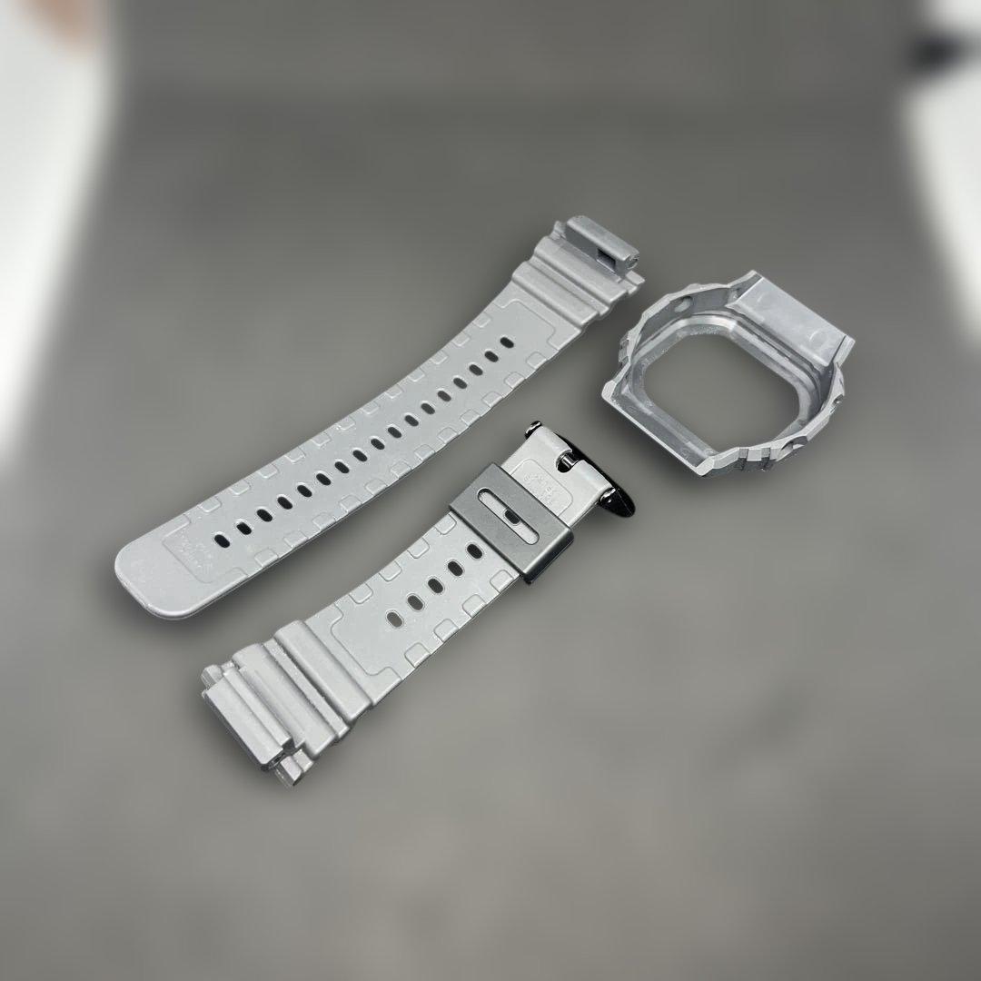 G-SHOCK DW-H5600 限定品