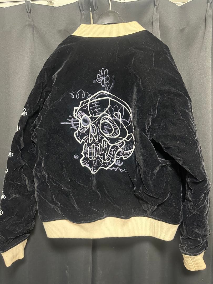 ジャケット・アウター HAIGHT New School Skull Velour Jacket