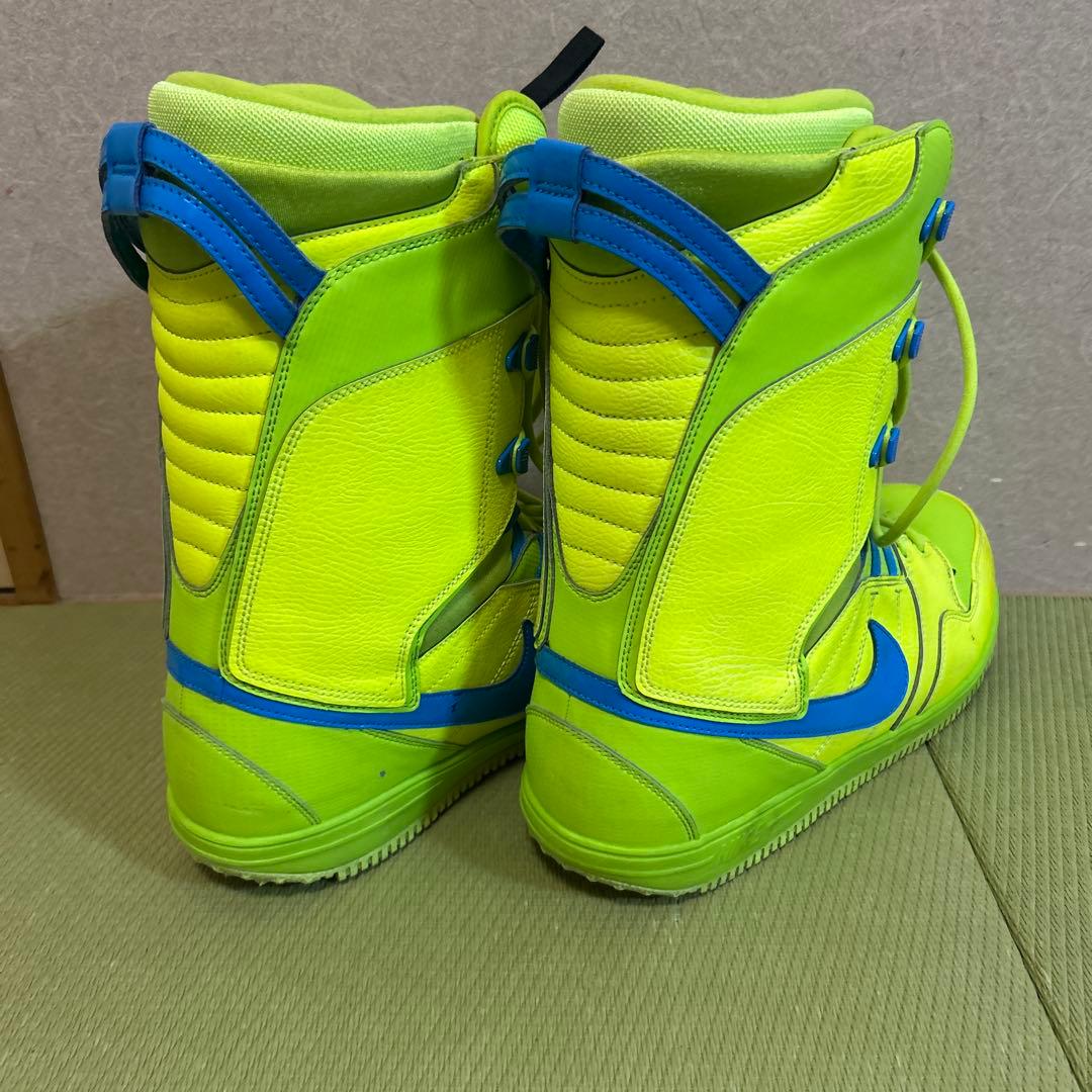 希少 NIKE SB VAPEN スノーボードブーツ ナイキ ベイペン