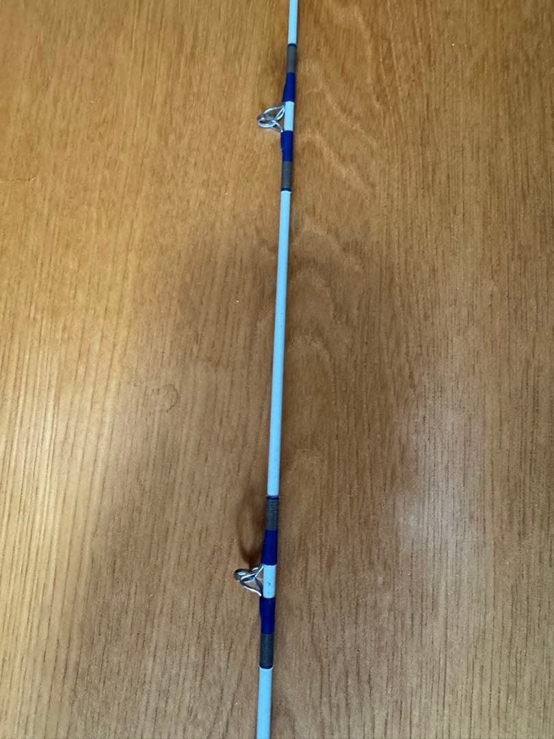 あ*ン様 道楽ロッドマーク１＆津波ルアーズファンカレロ 2本セット