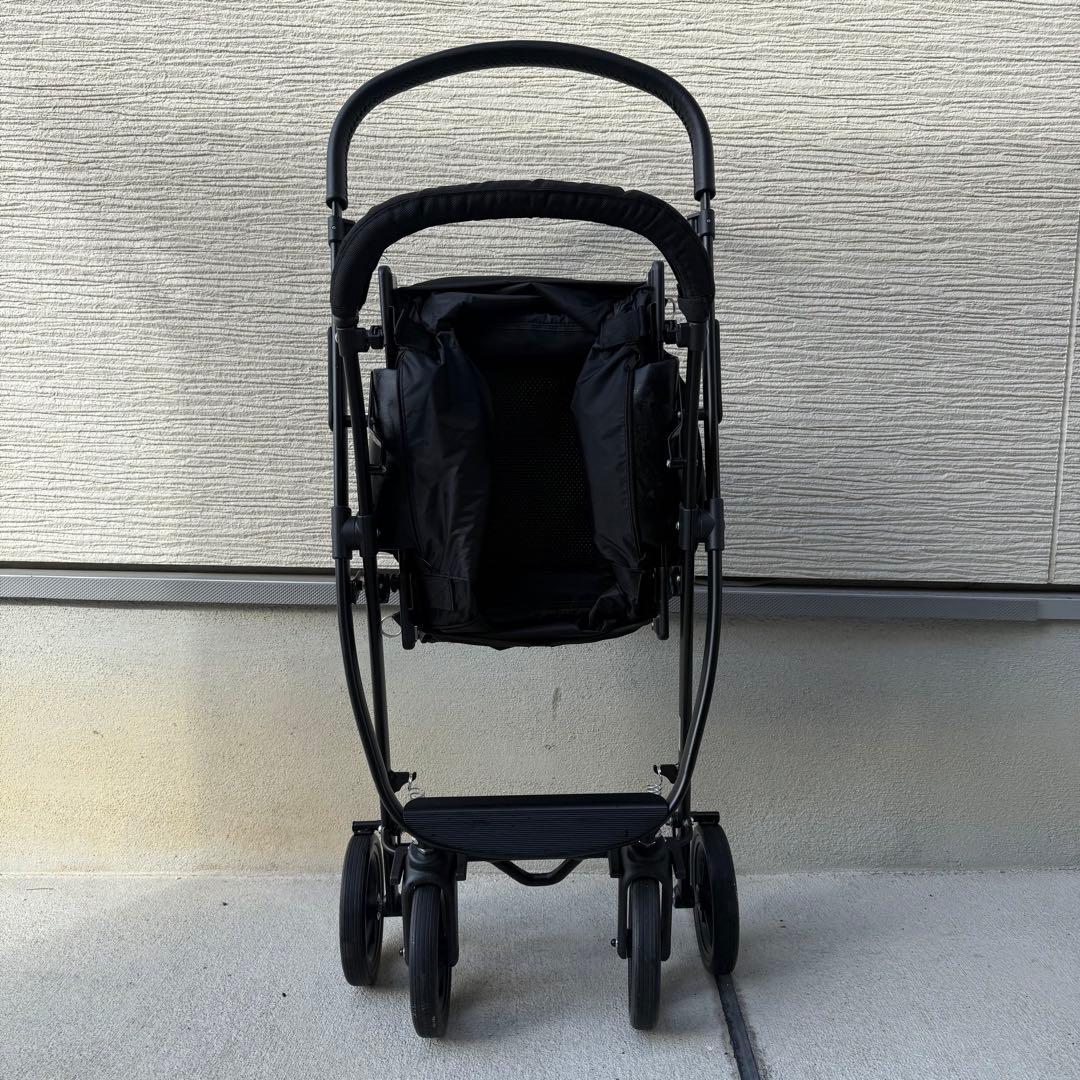 エアバギー　ゴーウォーカー　Gowalker　　ペットカート　ブラックフレーム