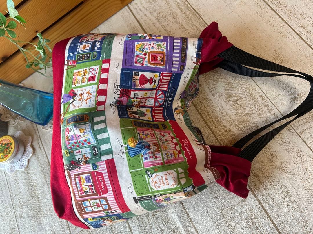 HIMA♡パリの街並みウィンドウショッピング猫ちゃん