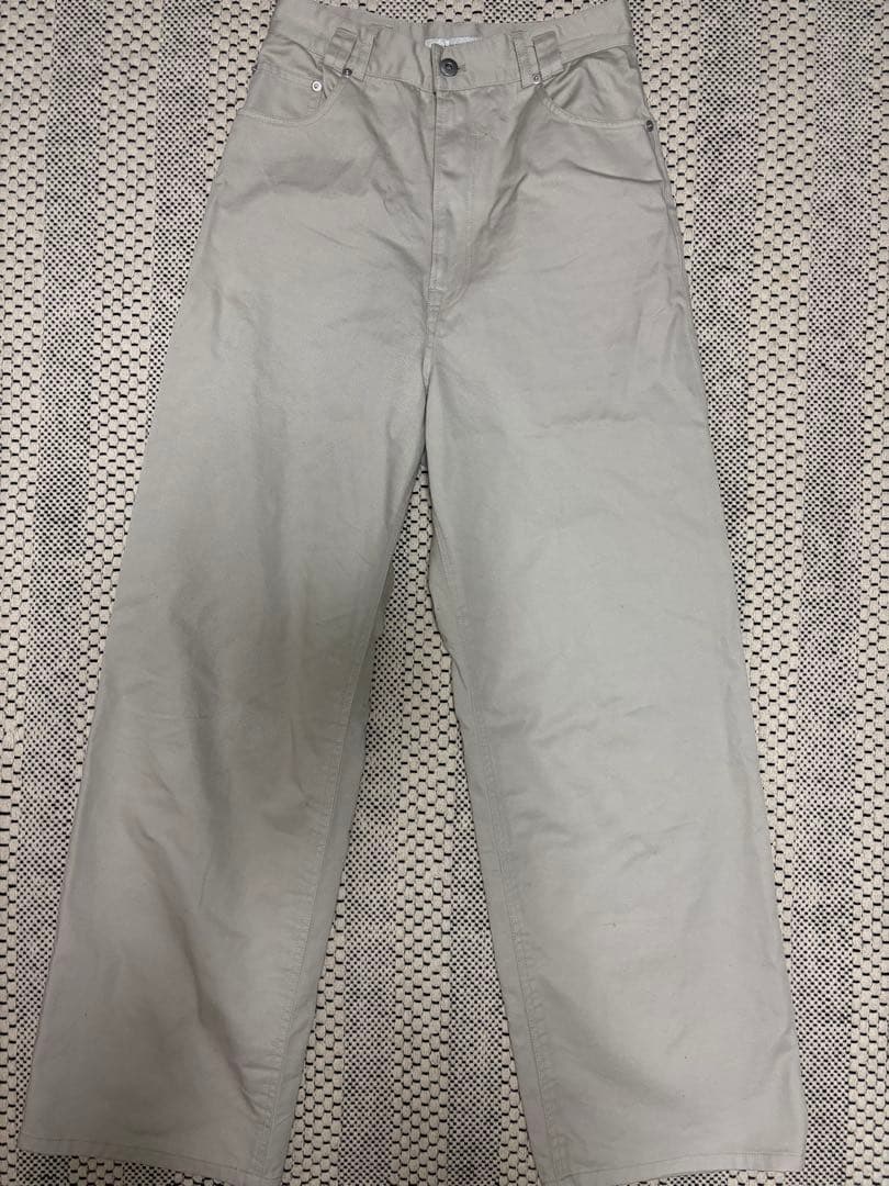 lapeaudegem 新作チノパン 36サイズ