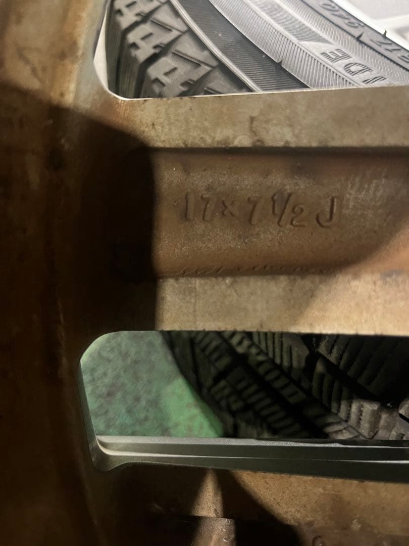 クラウン　純正ホイール　17インチ スタッドレスタイヤ ホイールセット