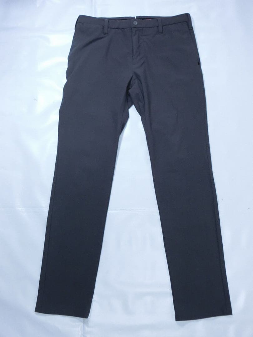 BRIEFING ブリーフィング グレーでややスリムなベーシックパンツ L