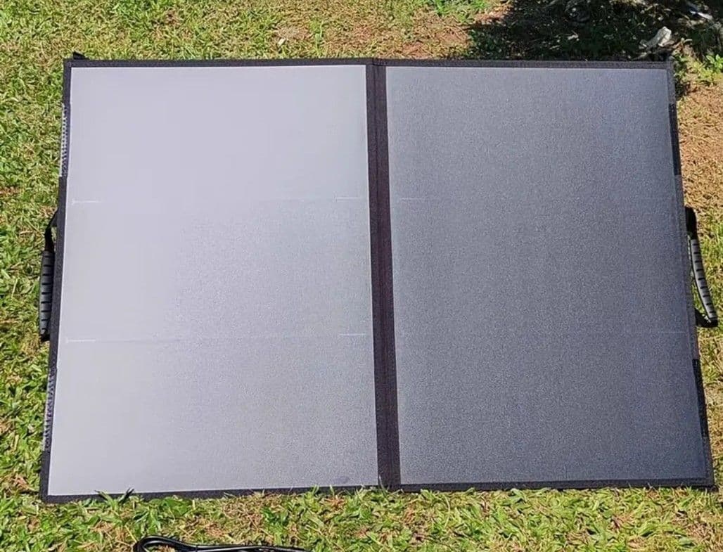 【1500円引き！！】良品✨215W 　折りたたみ式ソーラーパネルバッグ