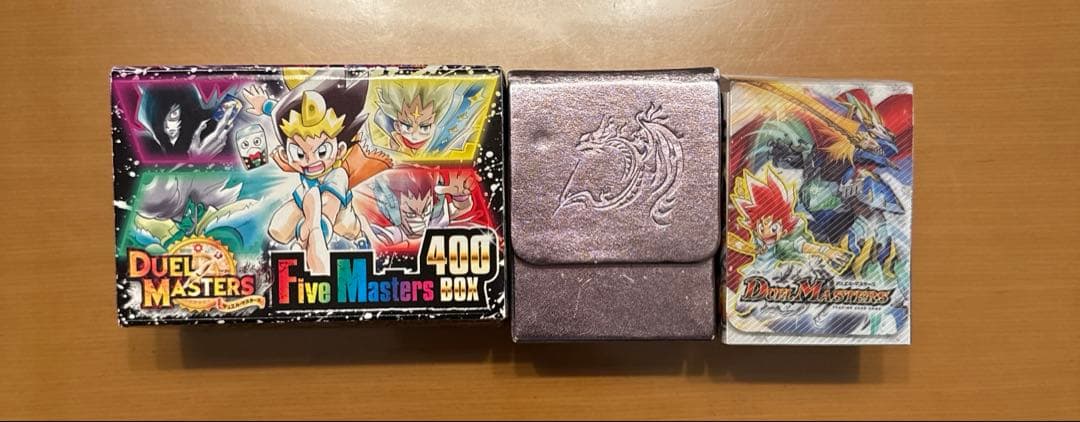 昔のデュエルマスターズ引退品　デッキケース、デッキスリーブ✖️2など