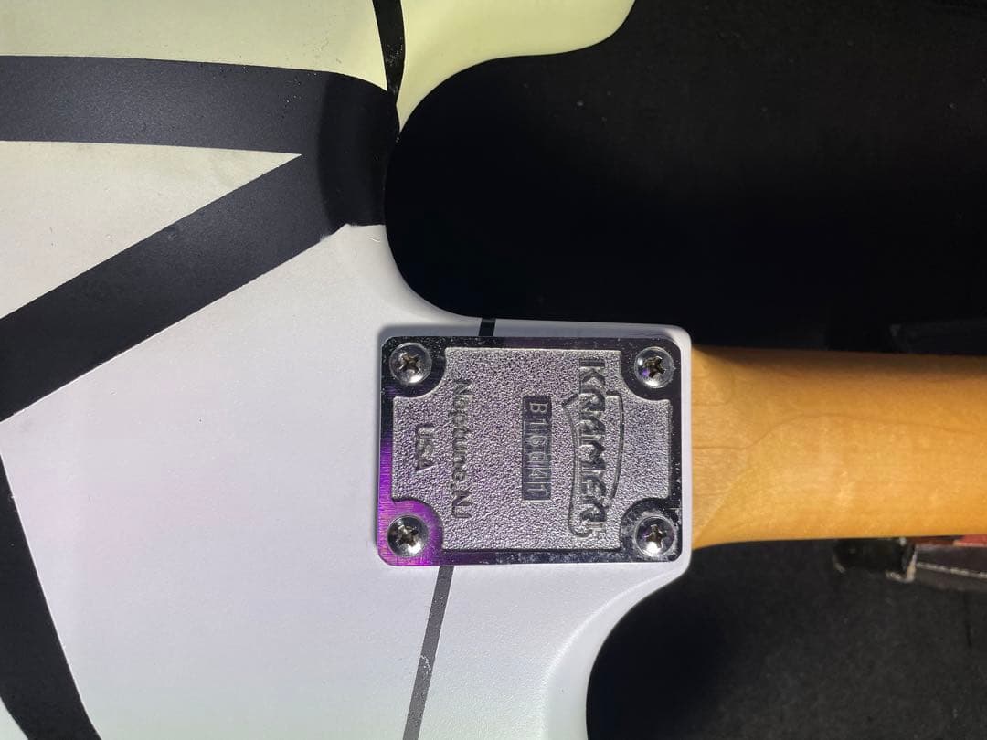 格安放出レストア❗️ESP製kramer FOCUS3000ボディで白黒フランケン