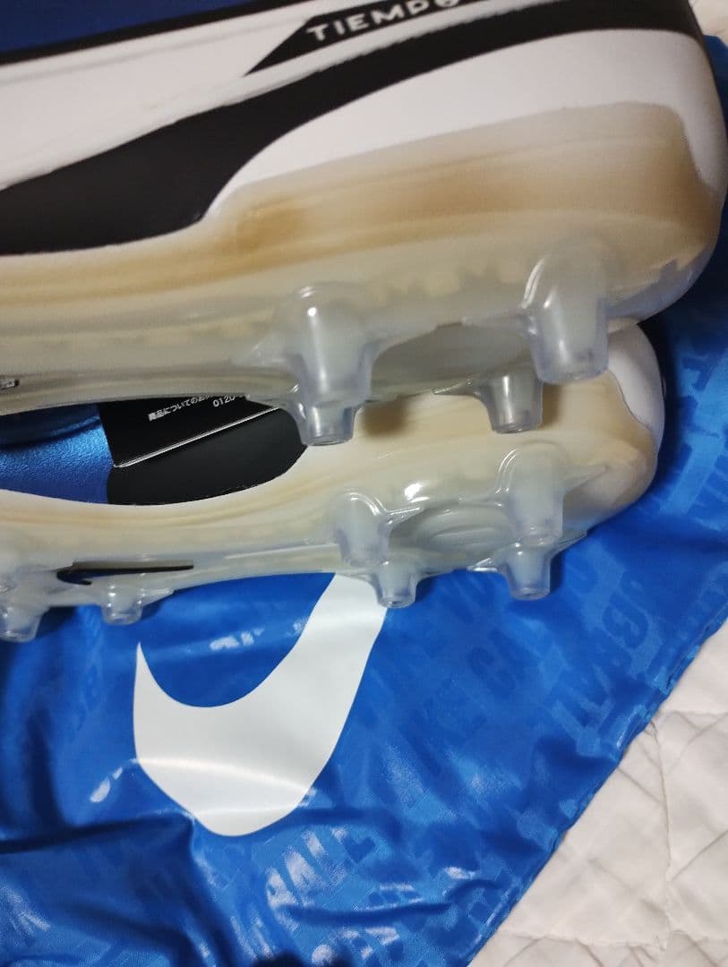 ティエンポレジェンド10 エリート AG PRO ２７センチ