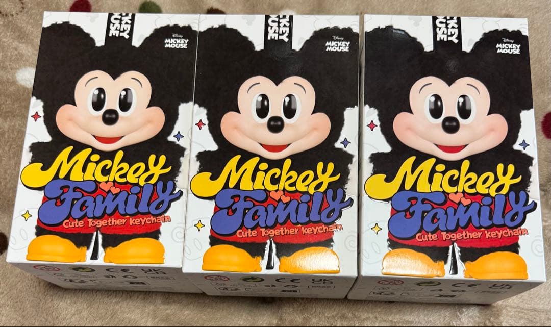 【新品未開封】ポップマート ディズニーミッキーファミリー 3箱セット ぬいぐるみ