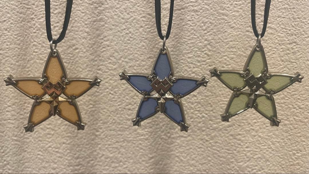 キングダムハーツ　繋がりのお守り　メタルチャーム