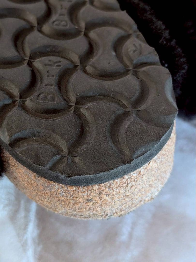 未使用品　定価31,900円 ボストン ビッグバックル テディー 黒 37