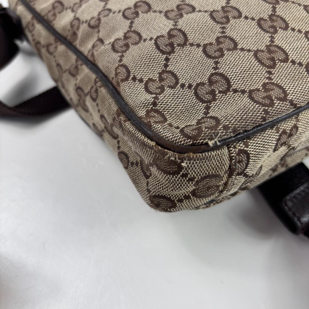 GUCCI GGキャンバス ショルダーバッグ
