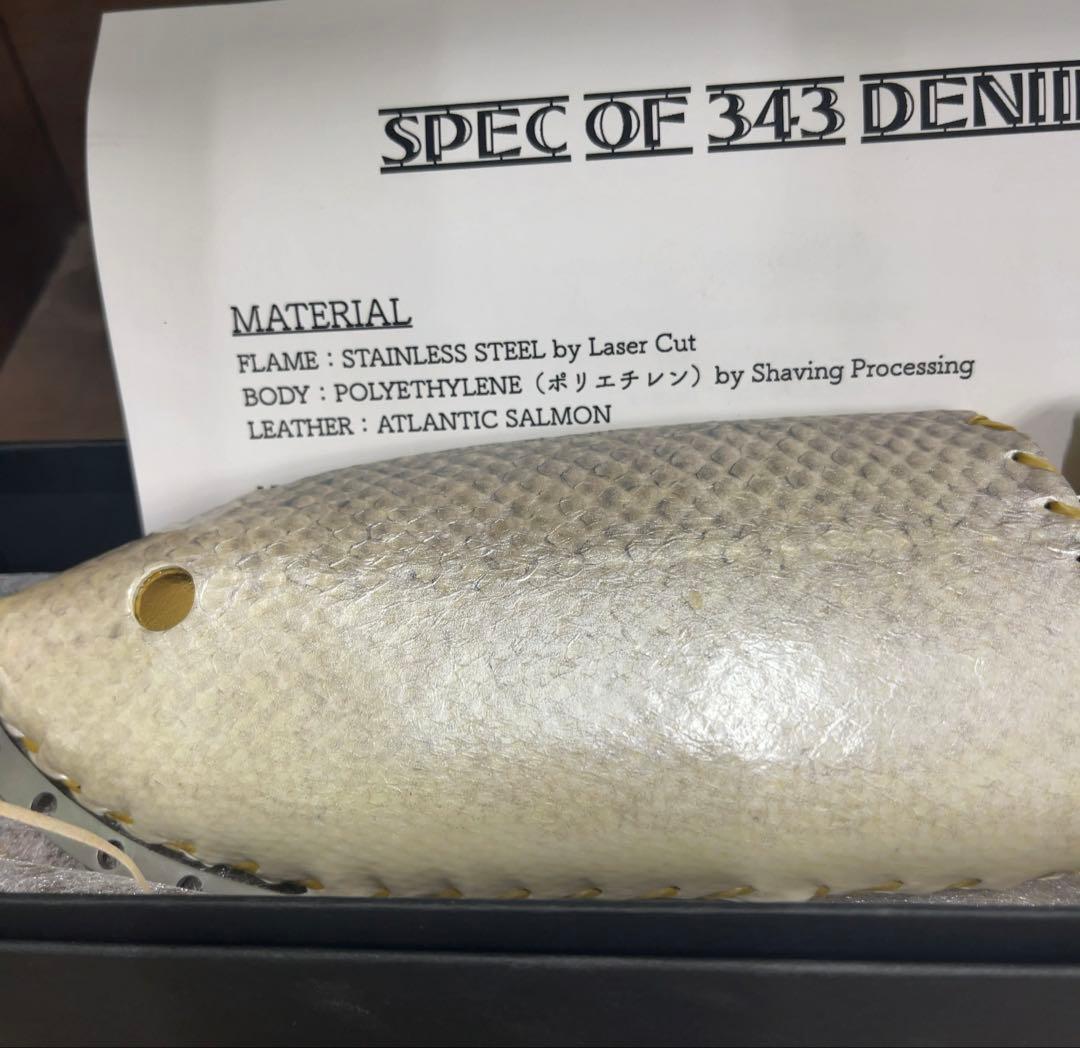 マニフォールド　デニイロ 343　アトランティックサーモン　アゴ下フレーム　魚皮