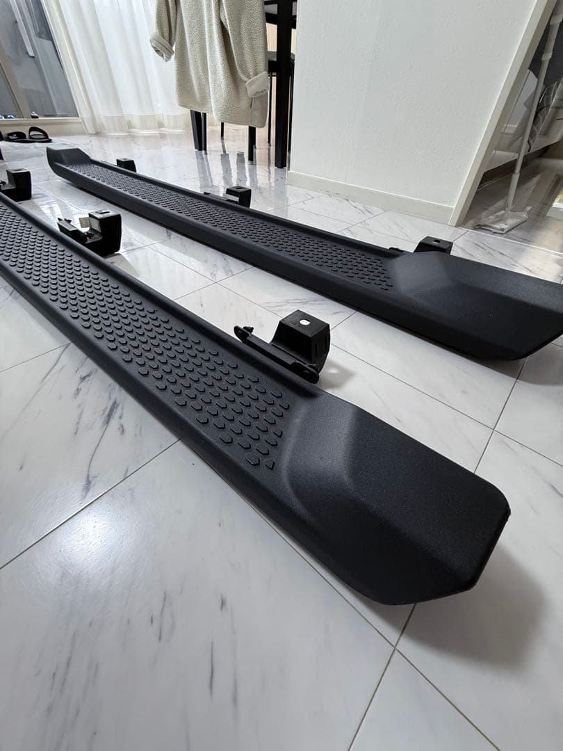 JEEPジープ純正ラングラーアンリミテッドJL '19年サイドステップ左右セット