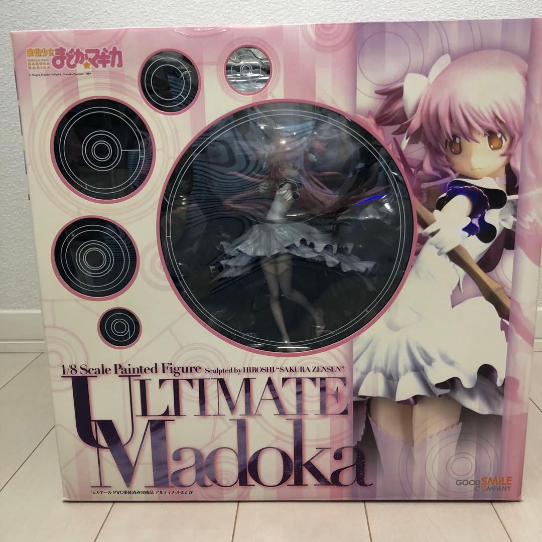 アルティメットまどか 1/8スケールフィギュア