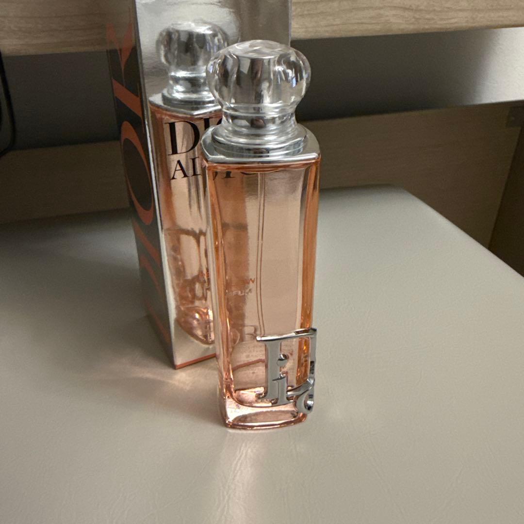 Dior Addict Peachy Glow 香水