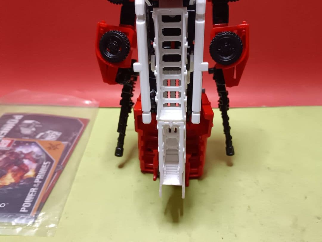 激レア!中古品トランスフォーマーコンバイナーウォーズ インフェルノ