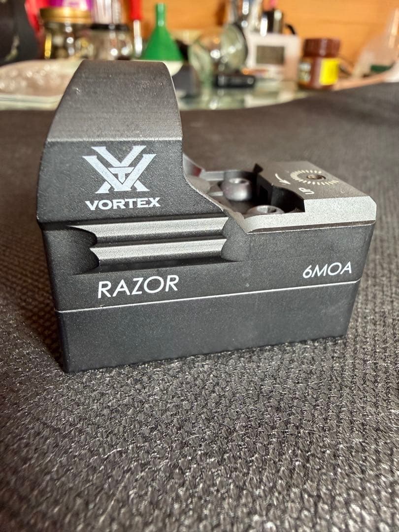 Vortex Razor レッドドットサイト ピカティニーレール 実物 狩猟