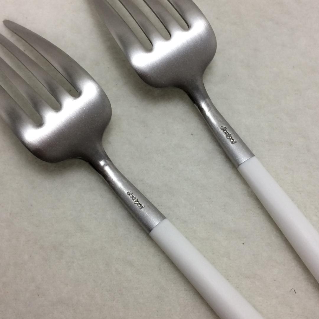 にゅん　クチポール　GOA　ホワイト＆シルバー　基本５種×各４本