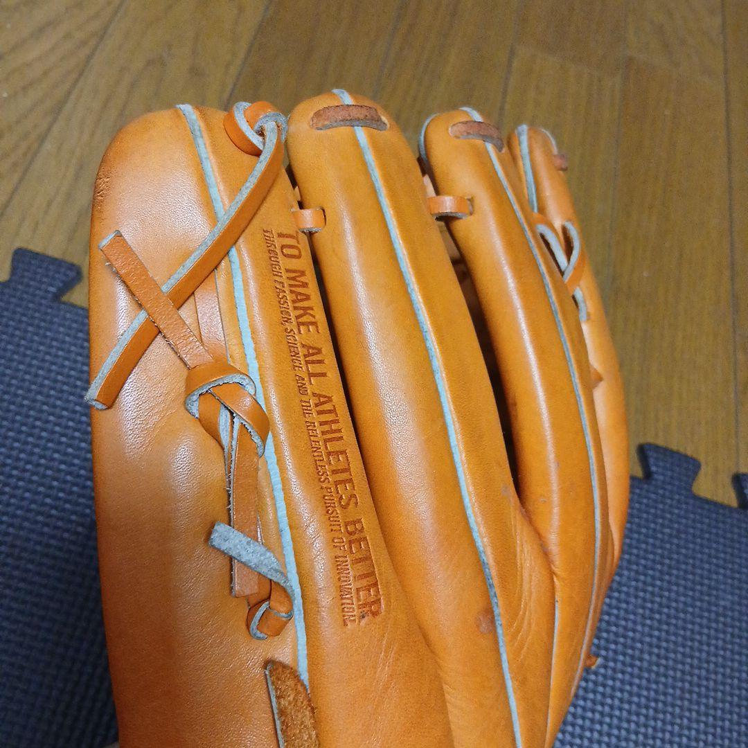 Under Armour WTP3360 軟式グローブ オレンジ外野手