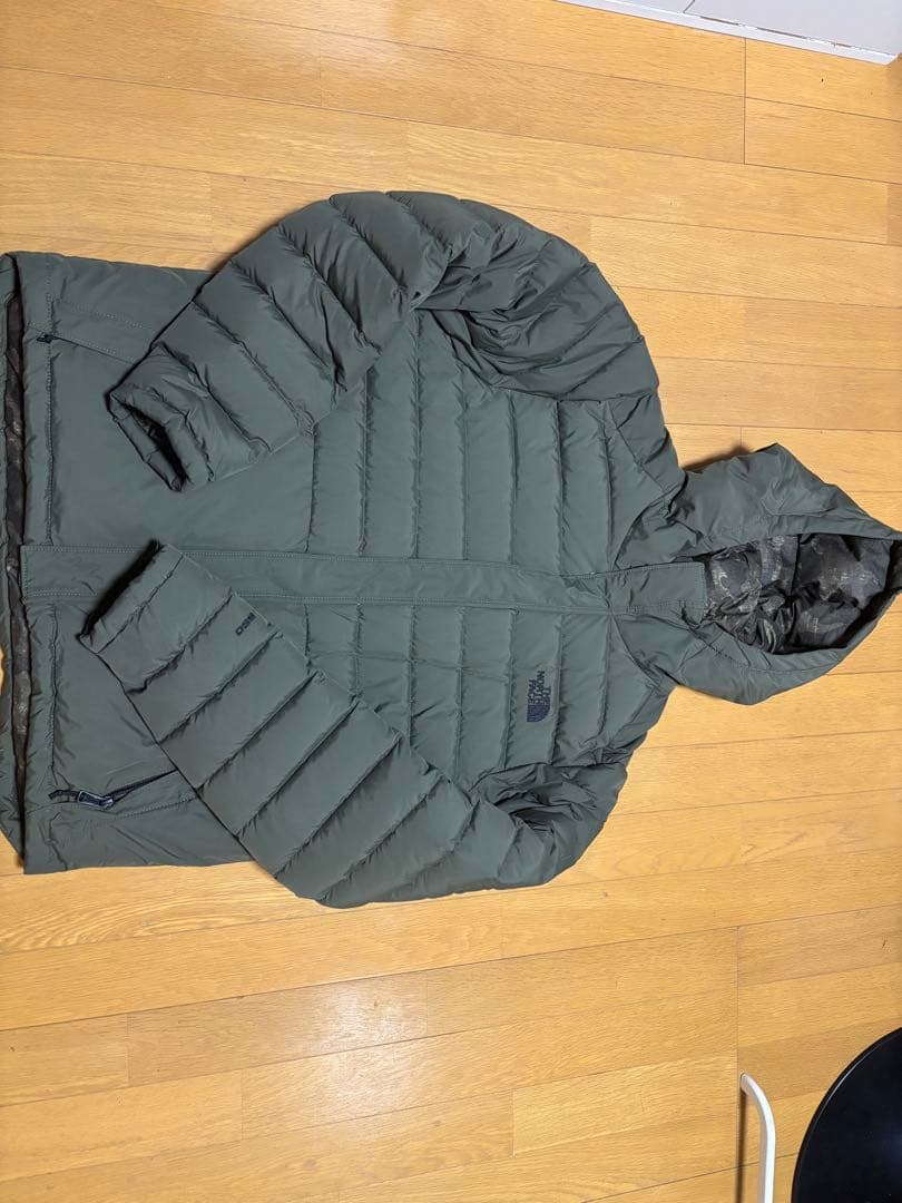 ノースフェイスダウン550美品‼️早い物勝ち‼️値引き！