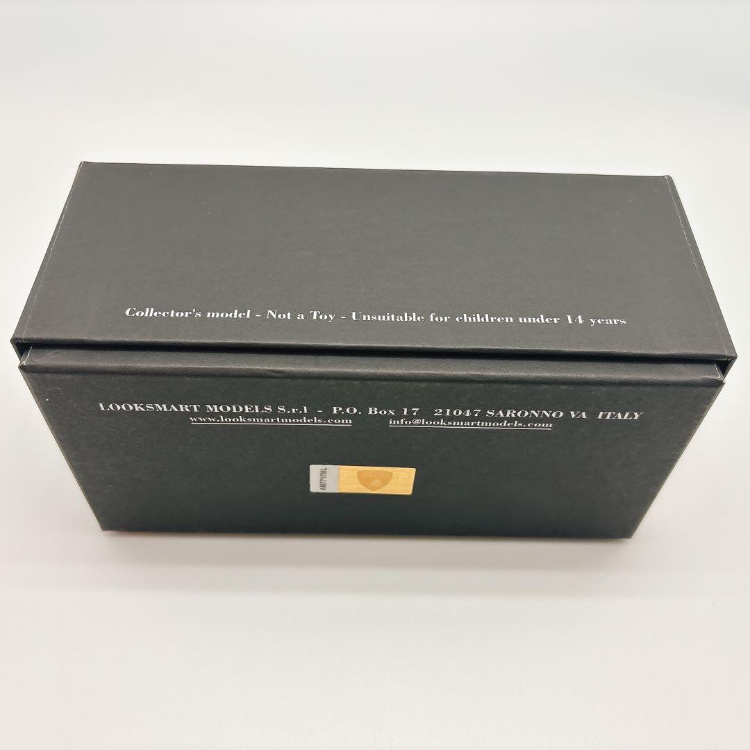 ✨美品✨ LookSmart 1/43 ランボルギーニ ウラカン レッド 箱付き