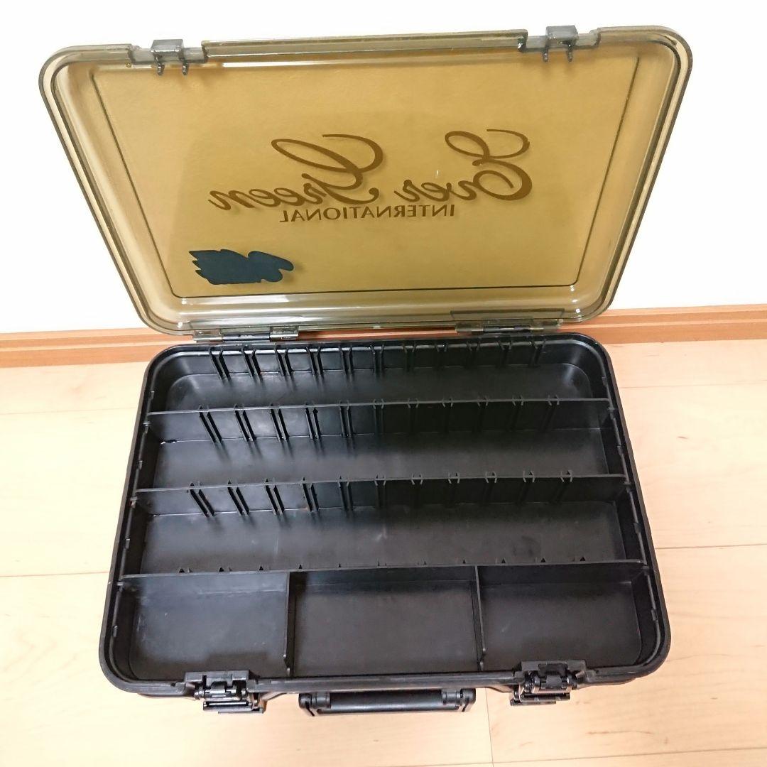 ブラックバス用ルアーまとめ売り へドン、メガバス他 ◎ルアーボックス付き