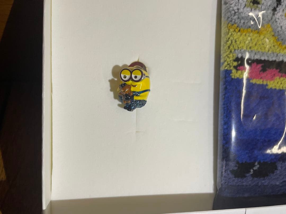 【期間限定】ヴァンドーム ミニオン　フェイラータオル　ブローチ