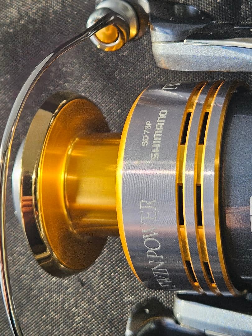 リール SHIMANO TWIN POWER SW8000HG