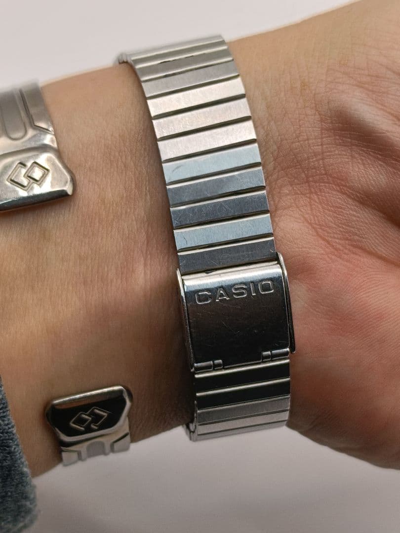 【希少・当時物】CASIO A156W 豆電球ライト 稼働品 ヴィンテージ