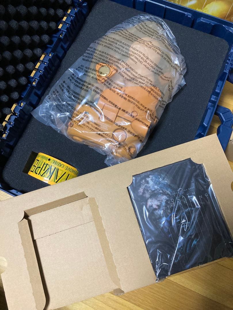 ゲームキャラクター DEATH STRANDING COLLECTOR'S EDITION