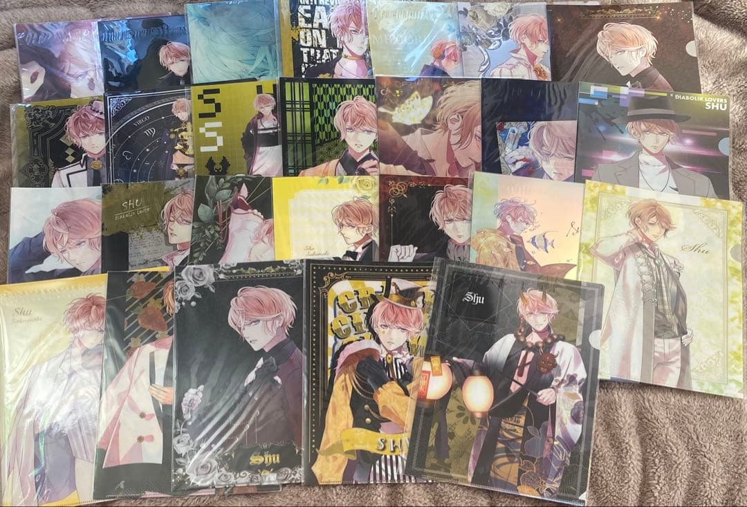 逆巻シュウ　クリアファイル　③