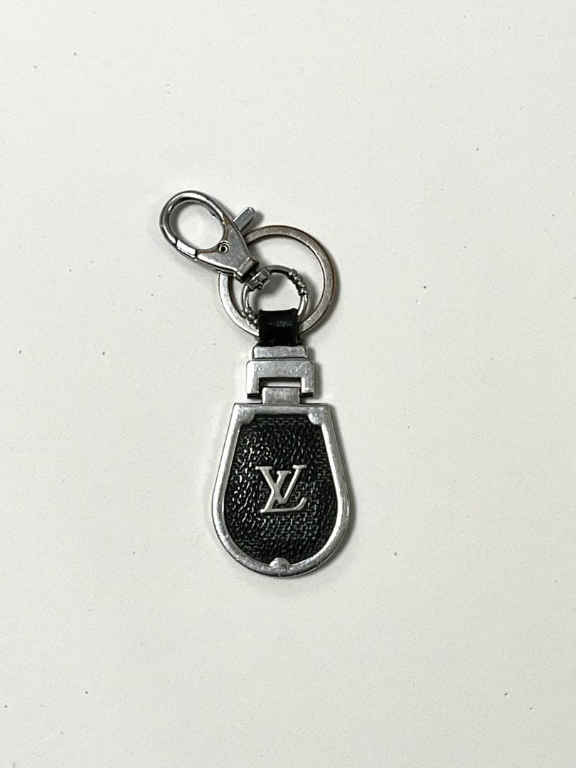 Louis Vuitton キーリング 黒