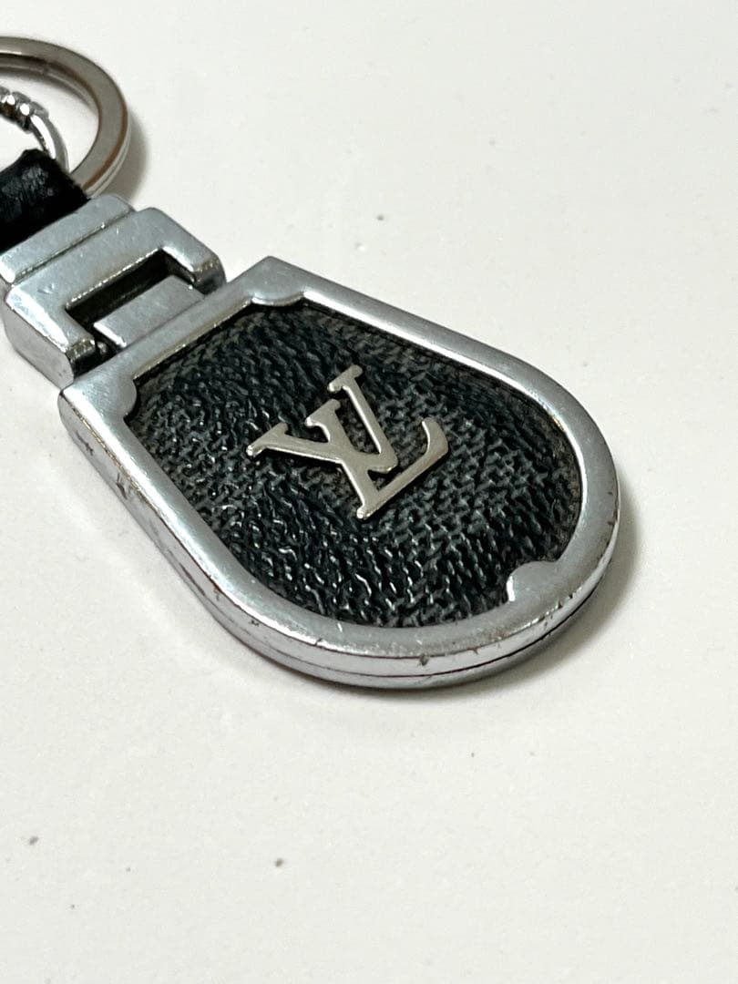 Louis Vuitton キーリング 黒