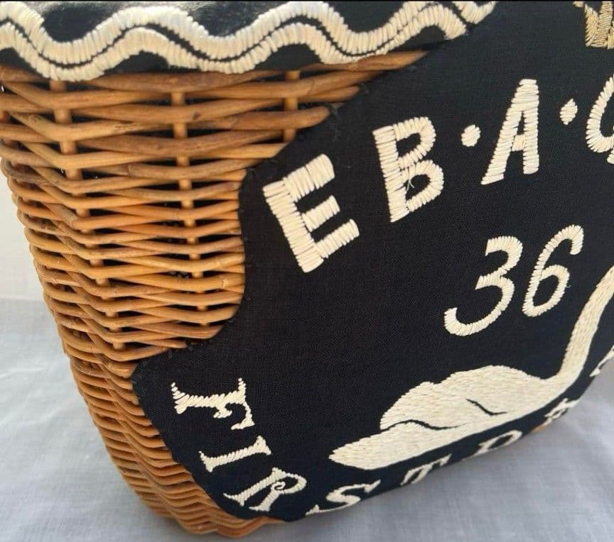 エバゴス EB•A•GOS スワン　かごバック