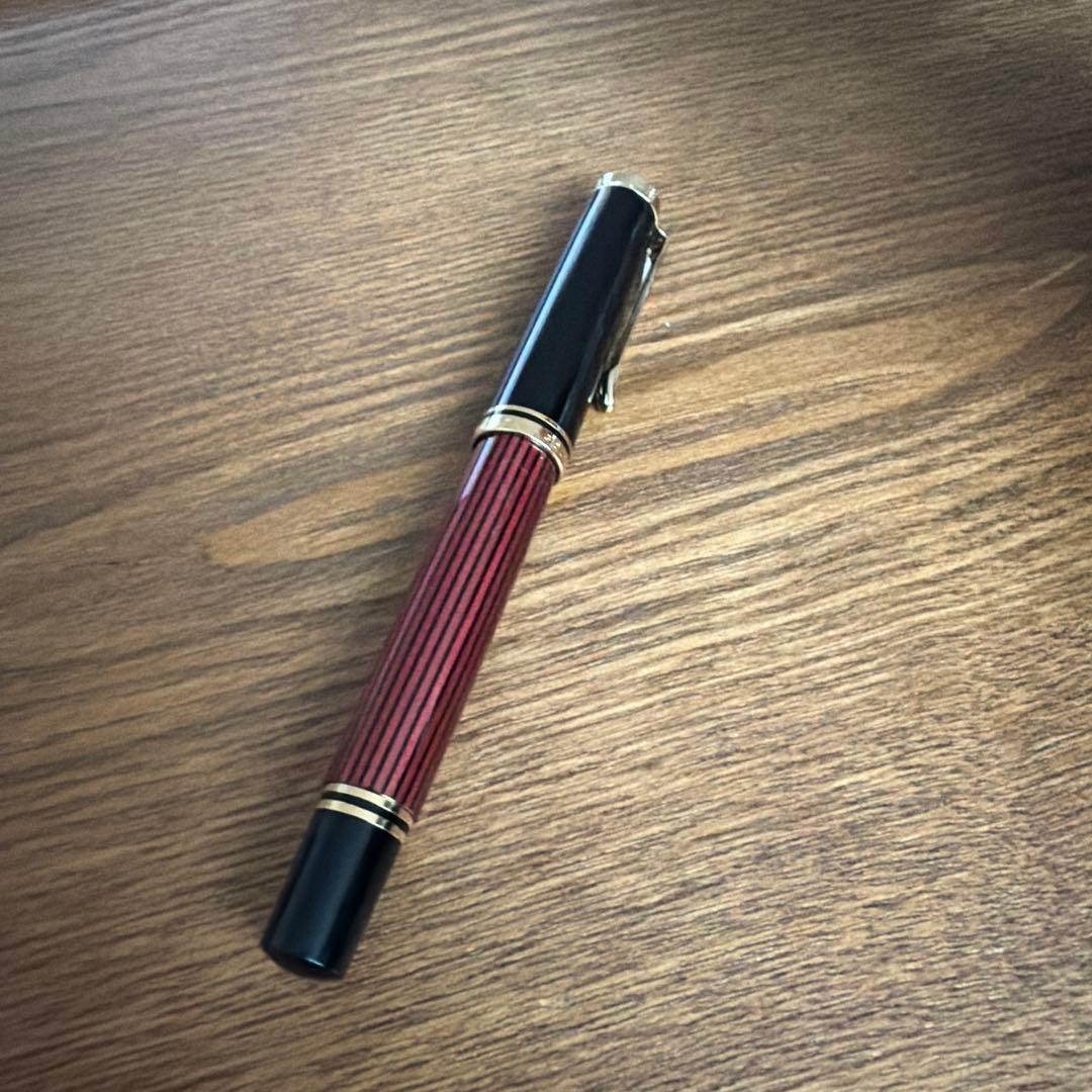 ペリカン　ボールペン　ボルドーカラー