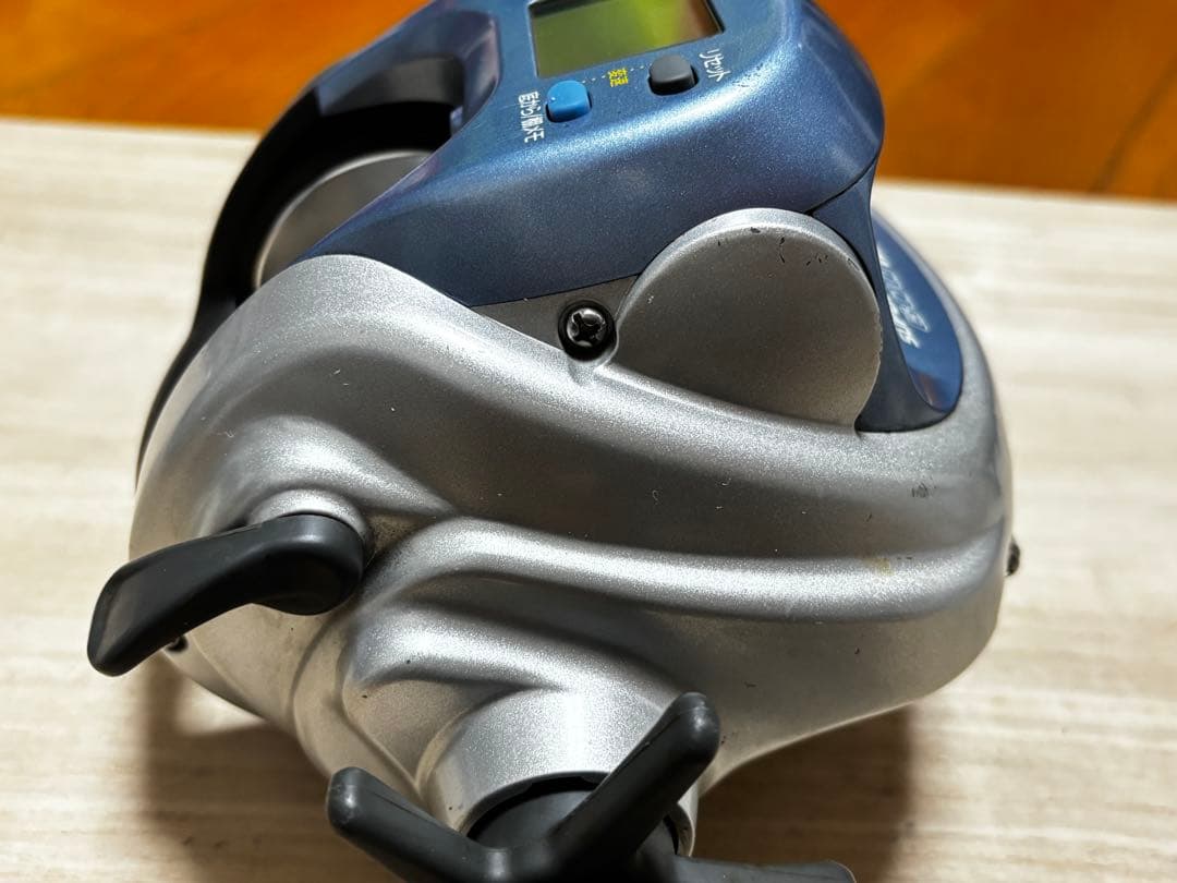 ダイワ スーパータナコンS 600WP 電動リール 電源ケーブル付属