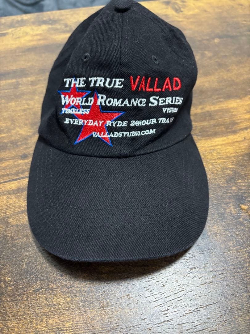 VALLAD 黒キャップ