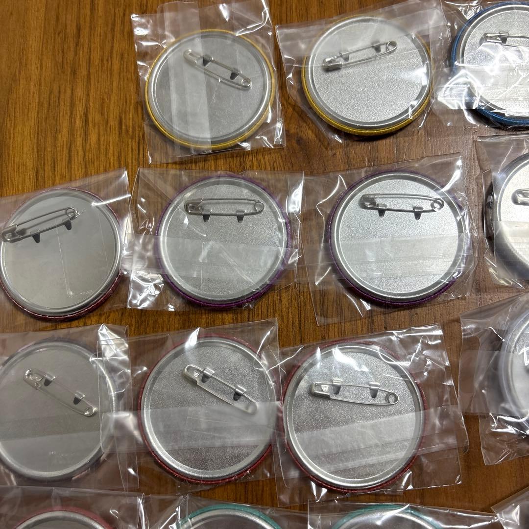 ゴールデンカムイ 缶バッジ 36個セットまとめ売り