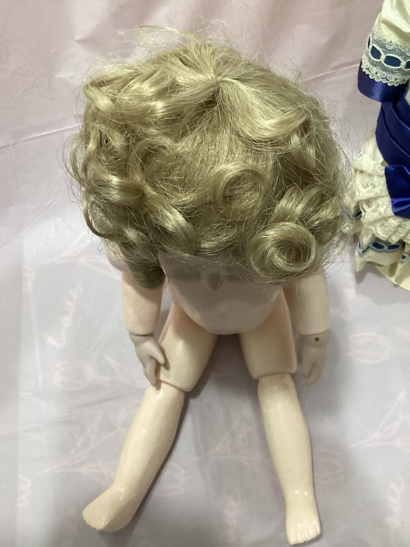 ビスクドール　スタイナー　アンティークドール　ヴァイオレットアイ　 青白ドレス