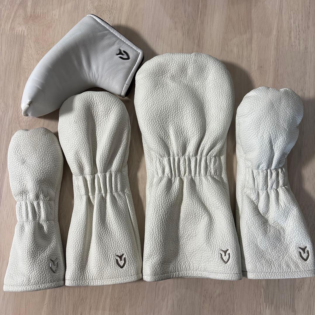 ベゼル　Lux 7 JP キャディバック　 　本革ヘッドカバー 5点セット付